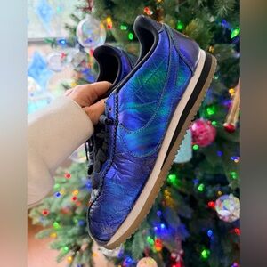 Nike Women's Sneakers - Iridescent Blue and Black